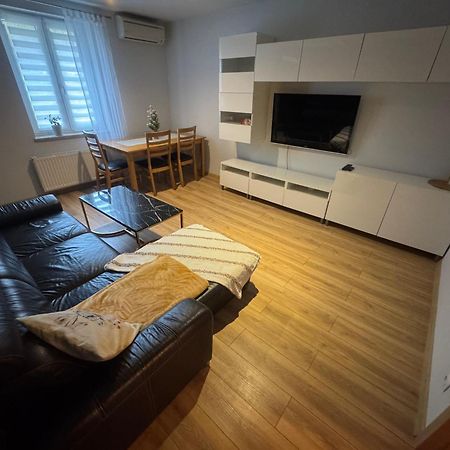 Apartament Matejki غوجوف فييلكوبولسكي المظهر الخارجي الصورة